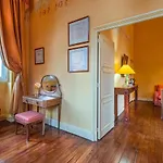 Hotel Chateau Des Reynats 4*