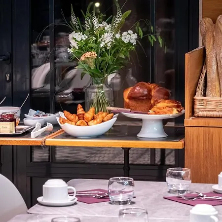 Chateau Des Reynats 호텔 샹슬라드