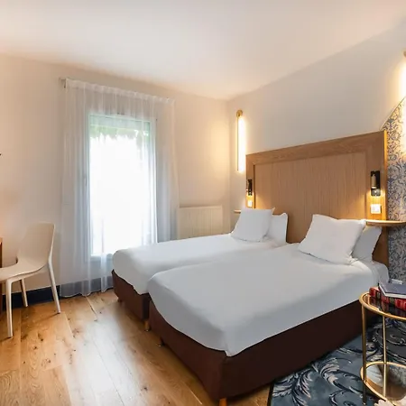 Hotel Chateau Des Reynats