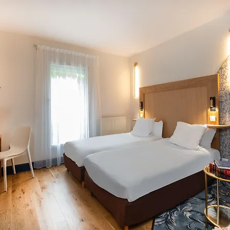 Hotel L'orangerie Du Château Des Reynats