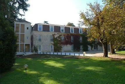 L'orangerie Du Château Des Reynats Hotel