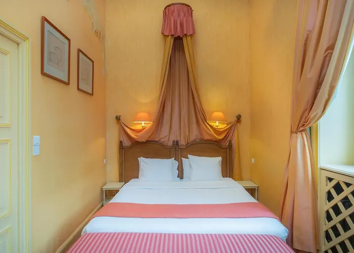 Hotel Chateau Des Reynats Chancelade