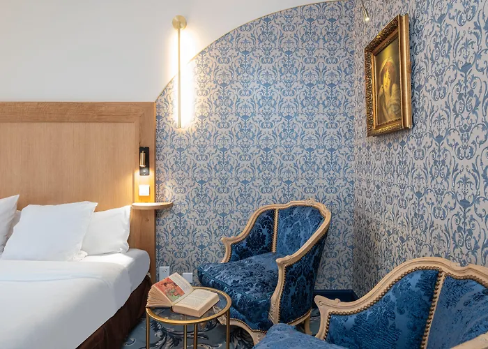 Hotel Chateau Des Reynats